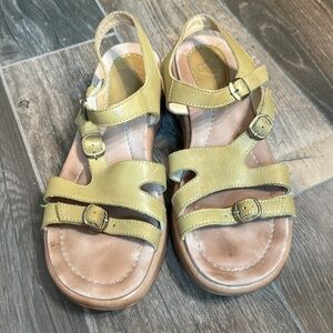 Dansko platform sandals. Excellent condition.